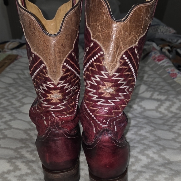 Roper Tan Leather Cowboy Boots - Picture 4 of 10